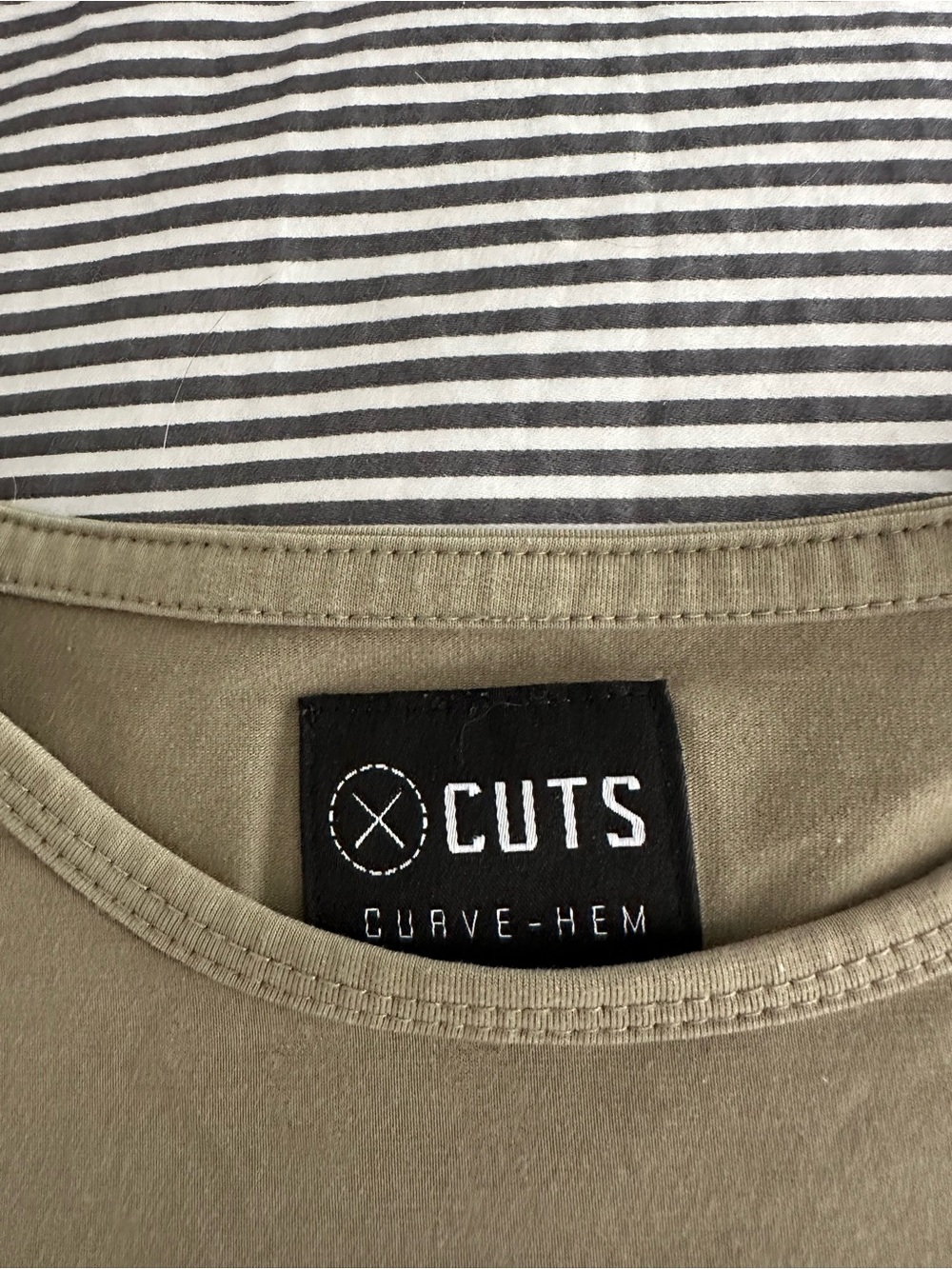 Cuts Clothing Curve-Hem T-Shirt in Laurel Oak